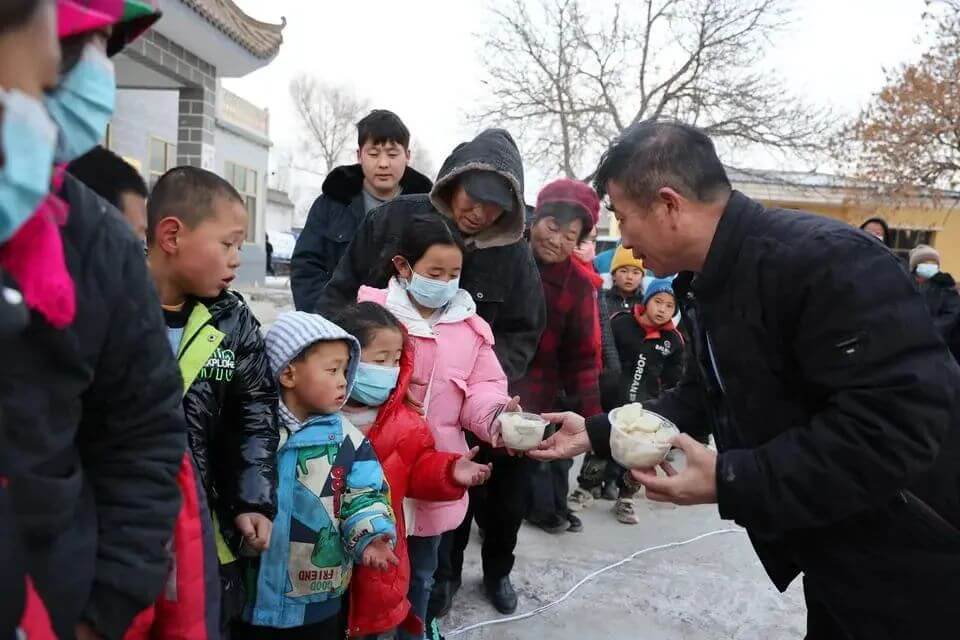 山海情深，共克時(shí)艱|玖久同心食品集團(tuán)馳援甘肅地震災(zāi)區(qū)